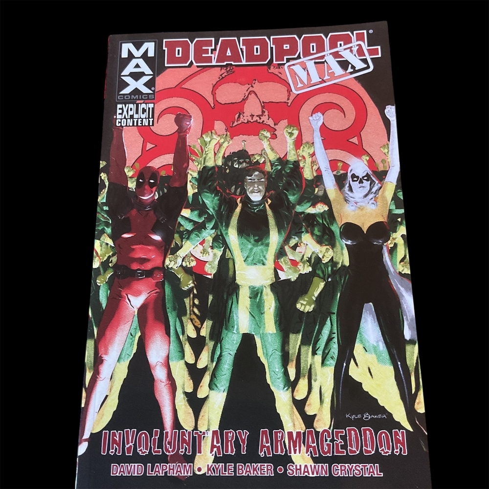 Deadpool MAX Comic‎ Book